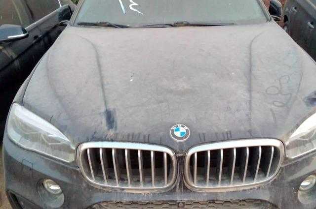 «تويوتا كورولا» و «BMW» تعرّف إلى سيارات حوادث مزاد «التأمين التكافلي»