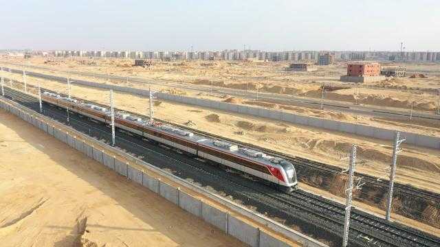 معلومات هامة عن مشروع القطار الكهربائي السريع LRT وعدد محطاته