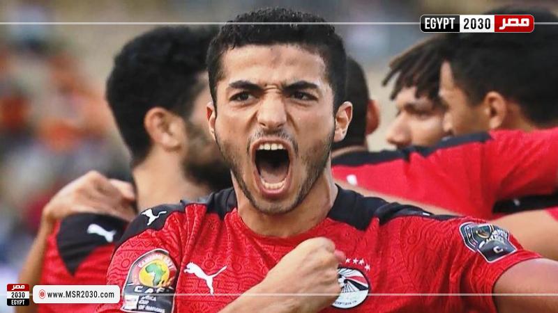 محمد عبد المنعم لاعب الأهلي ومنتخب مصر