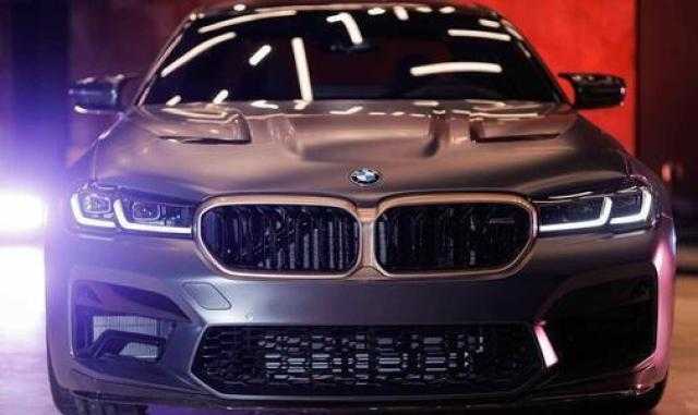 بي إم دبليو M5 موديل 2022.. قوة ألمانية على الطريق بموتور 4400 سي سي