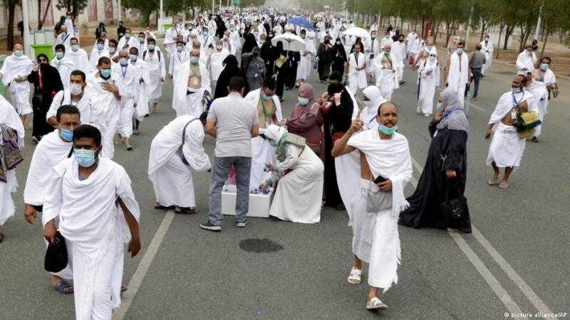 موعد مغادرة أول أفواج حجاج الجمعيات الأهلية