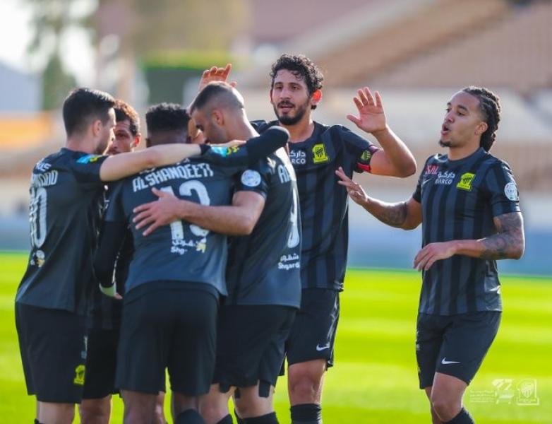 بمشاركة حامد وحجازي.. اتحاد جدة يتخطى أبها بهدفين في الدوري السعودي