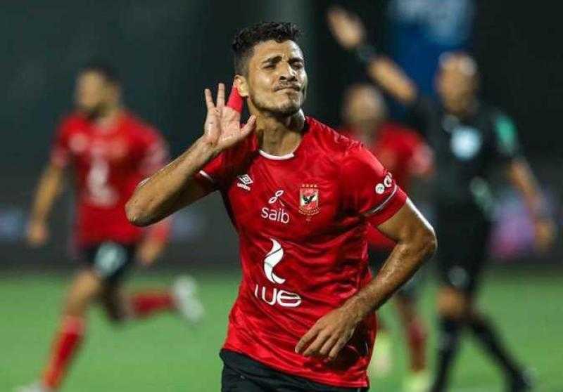 تطور جديد بشأن استمرار محمد شريف مع الأهلي