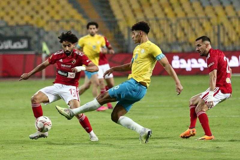 ميدو يكشف: الإسماعيلي مهدد بإيقاف القيد 3 فترات