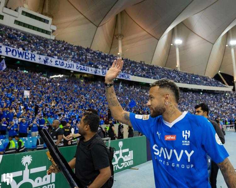 صدمة مدوية.. مدرب الهلال السعودي يعلن إصابة نيمار