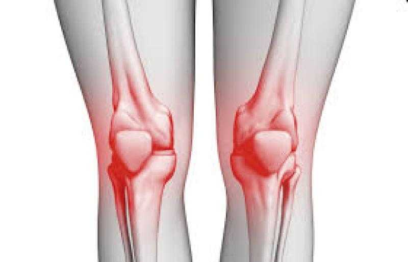 إليك الأعراض.. كيف تعرف أنك مصاب بخشونة الركبة؟