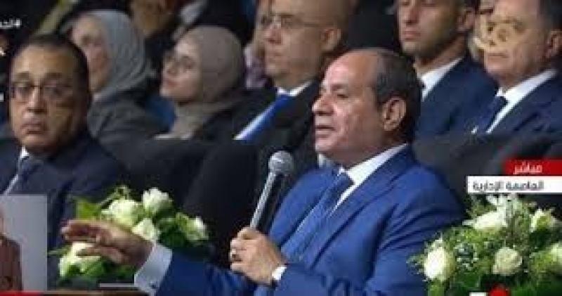 «ماتفرجوش الناس علينا».. أبرز رسائل السيسي إلى الشعب المصري