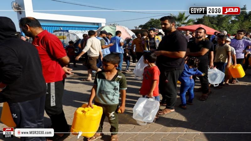 مهمة البحث عن الماء والغذاء في غزة