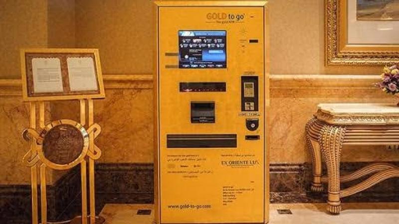 ماكينة ATM لبيع سبائك الذهب في مصر.. ما القصة؟