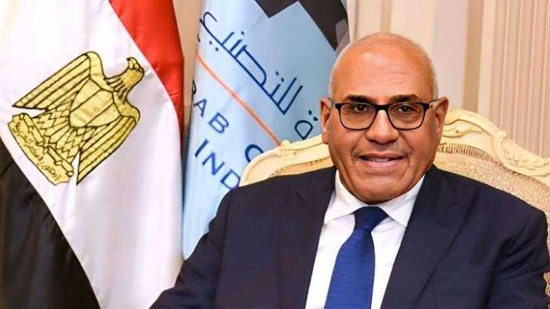 السيسي يجدد الثقة في مختار عبد اللطيف رئيسا للهيئة العربية للتصنيع لمدة عام