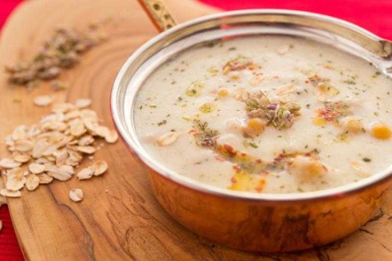 طريقة عمل شوربة الشوفان بالحليب