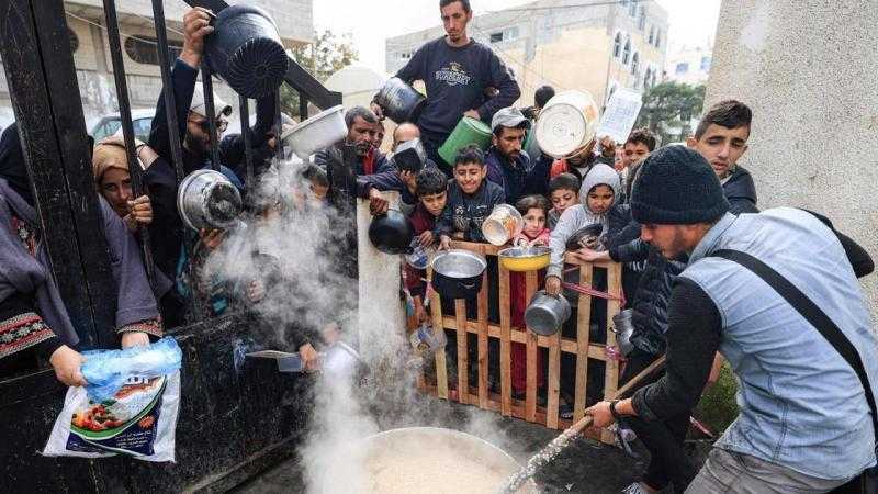 مع استمرار الحصار والقصف.. مطالبات بالإعلان رسميا عن انتشار المجاعات داخل قطاع غزة