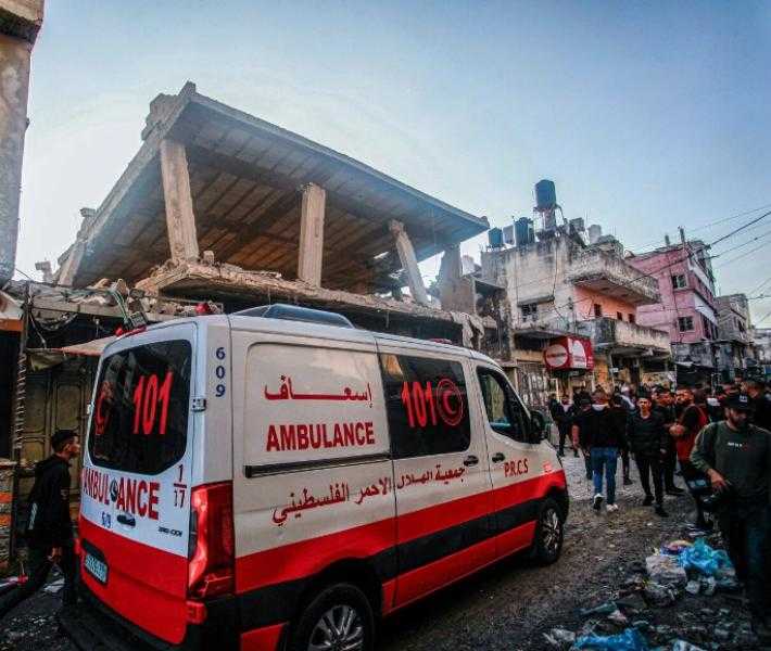 الهلال الأحمر الفلسطيني: الاحتلال يحظر نقل مصابين حالاتهم خطرة في نابلس