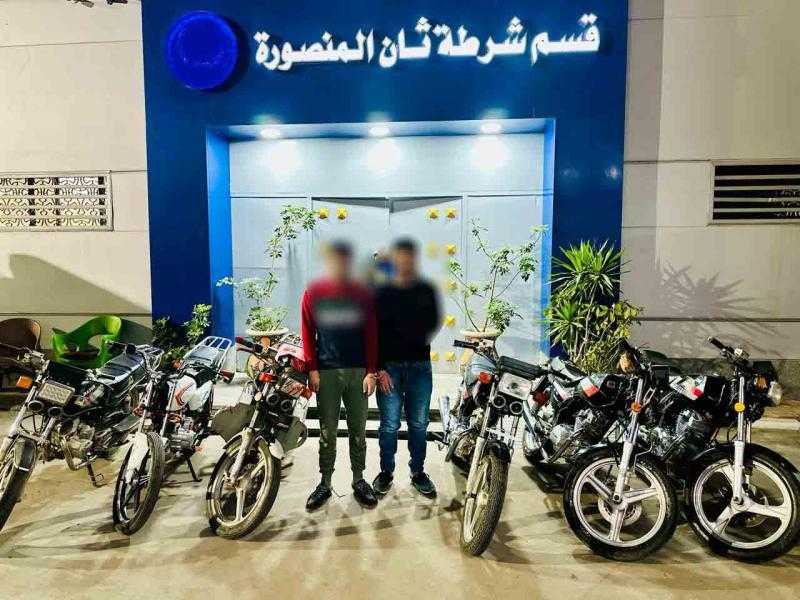 ضبط تشكيلين عصابيين و3 عاطلين لارتكاب جرائم السرقات الدراجات النارية والهواتف