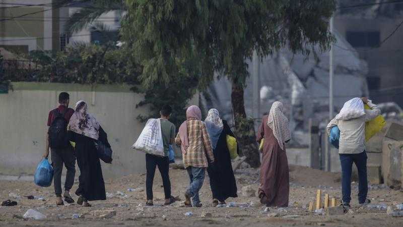 إنذارات جديدة لسكان رفح الفلسطينية بالتوجه لمنطقة المواصي