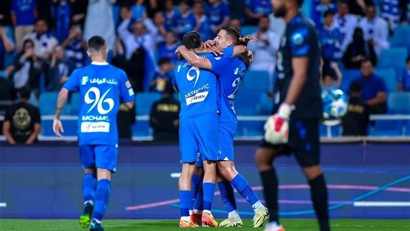 عاجل.. الهلال يسحق الحزم برباعية ويتوج بطلًا للدوري السعودي