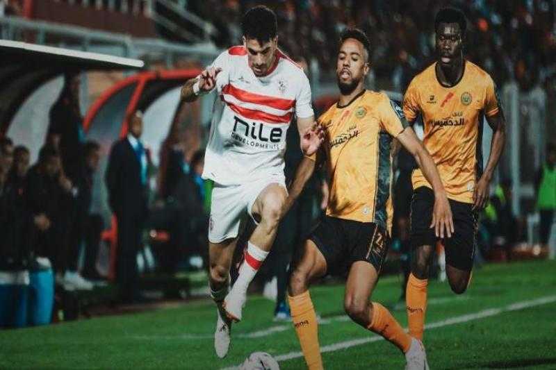 وصول بعثة نهضة بركان إلى القاهرة لمواجهة الزمالك بـ نهائي كأس الكونفدرالية