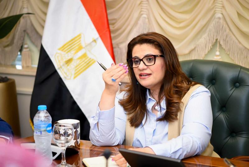 وزيرة الهجرة تتابع الترتيبات الجارية لانعقاد النسخة الخامسة من مؤتمر المصريين بالخارج