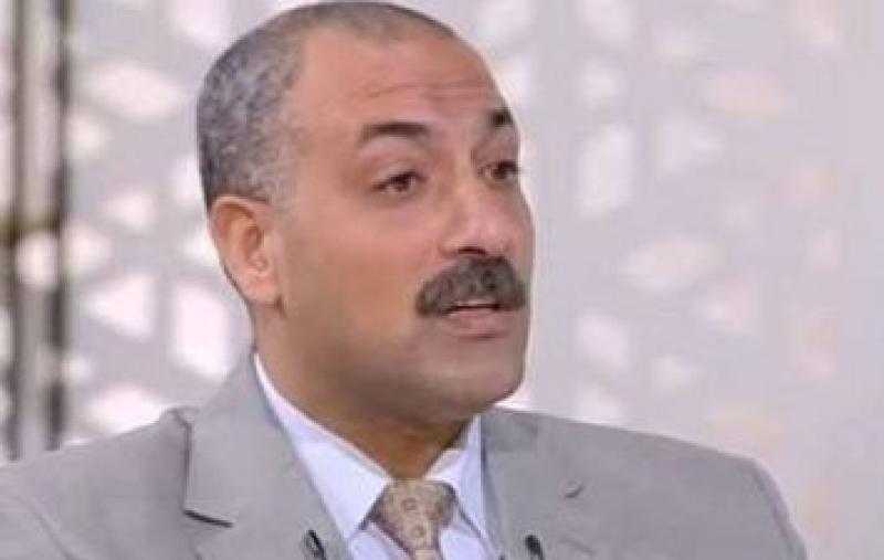 حاتم النجيب: مفيش بطاطس على الأرض والموجود في السوق خزين