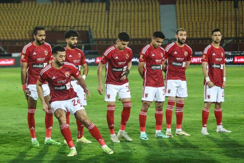 كهربا ومروان عطية ضمن بدلاء الأهلي أمام المصري في دوري نايل