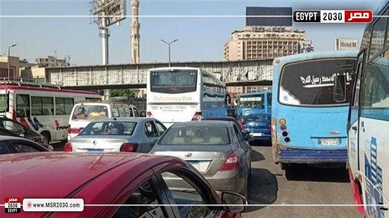 كثافات مرورية بشوارع القاهرة والجيزة.. اعرف التفاصيل