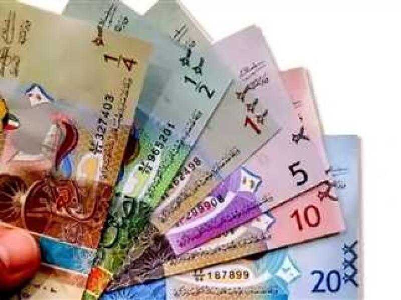 تخطي الـ 161 .. آخر تحديث لسعر الدينار الكويتي مقابل الجنيه المصري الآن