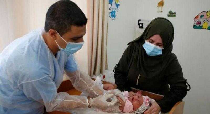 الصحة الفلسطينية: 160 ألف طفل تلقوا الجرعة الأولى من لقاح شلل الأطفال بغزة