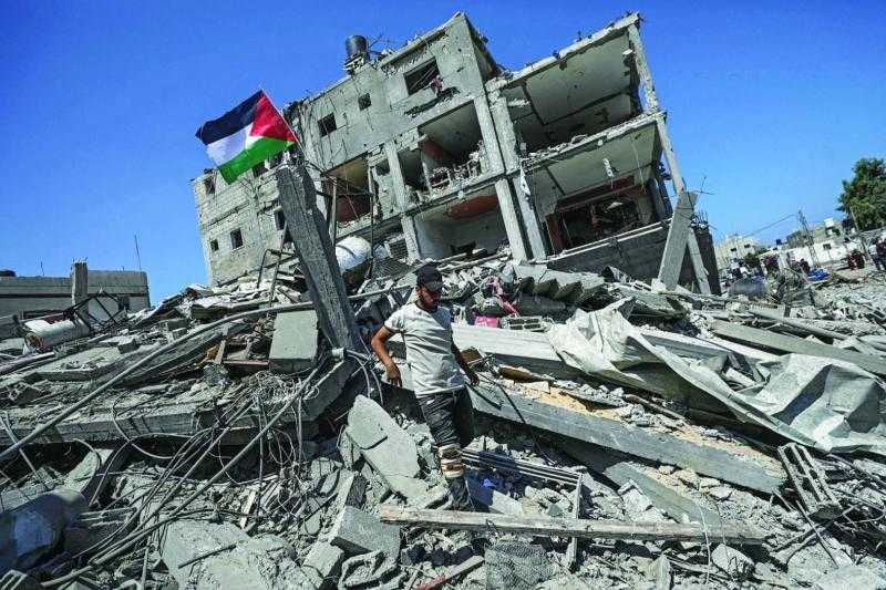 إعلام فلسطيني: الاحتلال يقصف شرق مخيم البريج وسط قطاع غزة