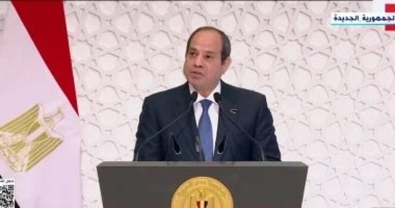 السيسي: مصر لا تدخر جهدًا في توفير كل الدعم لبناء الإنسان