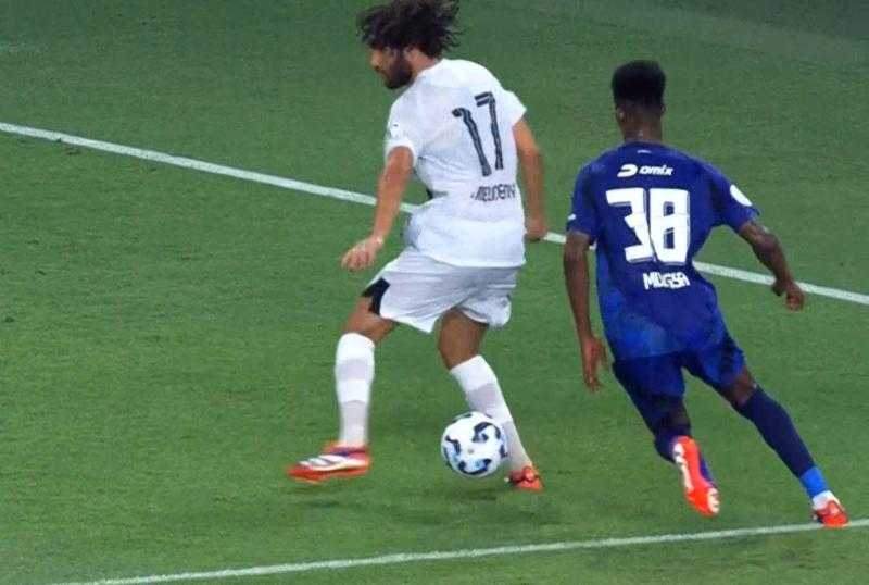 محمد النني يقود الجزيرة للفوز على النصر بثلاثية بالدوري الإماراتي