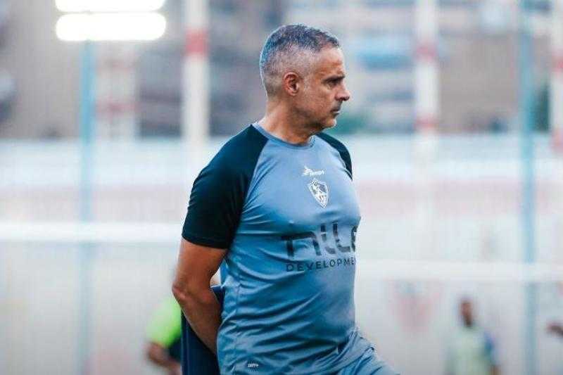 تفاصيل محاضرة جوميز مع لاعبي الزمالك قبل مواجهة بيراميدز بالسوبر