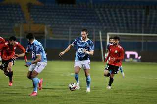 بيراميدز يخطف فوزًا قاتلًا من طلائع الجيش بثنائية بالدوري