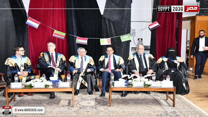 جامعة قناة السويس 