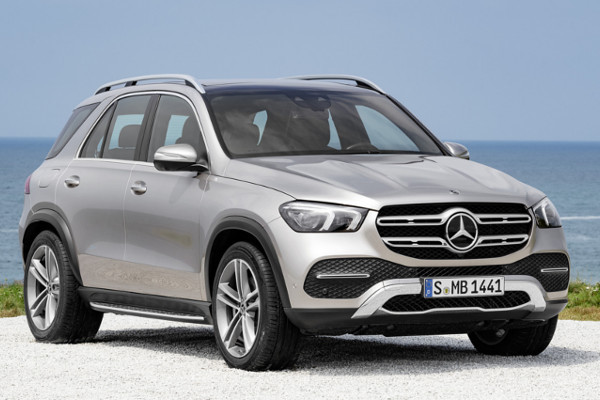 مرسيدس GLE 450 وبي إم دبليو X50 موديل 2022