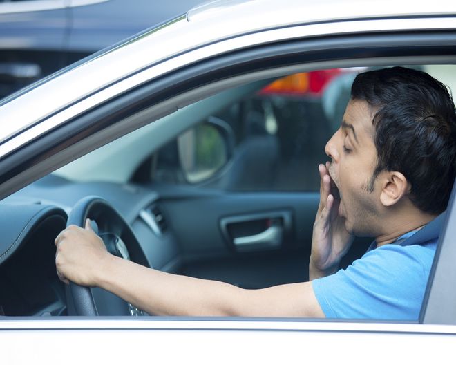 نصائح التغلب على النعاس خلال القيادة في رمضان